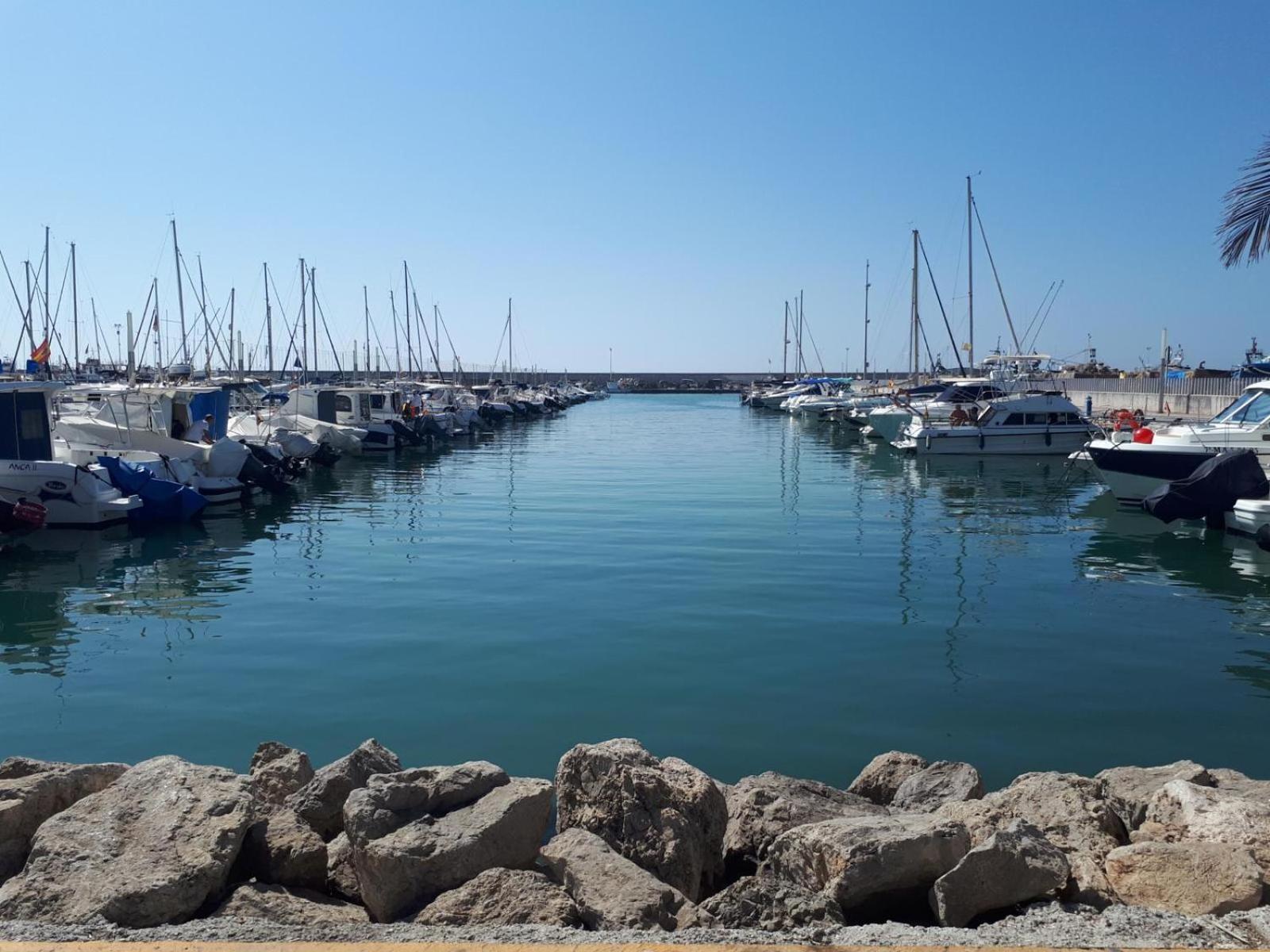 Puerto Caleta Dream - Alojamientos La Torre Caleta De Velez Dış mekan fotoğraf