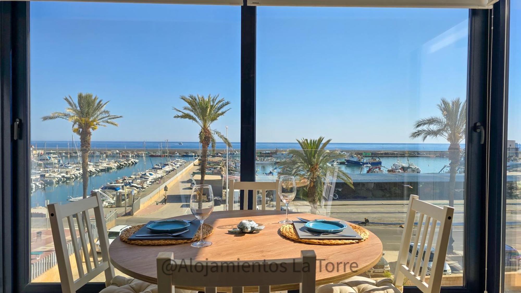 Puerto Caleta Dream - Alojamientos La Torre Caleta De Velez Dış mekan fotoğraf